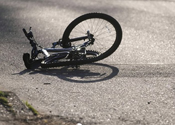 В Благовещенске под колеса Subaru попал юный велосипедист