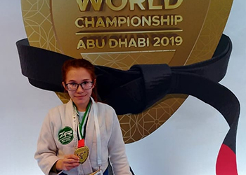 Юной амурчанке на турнире по джиу-джитсу в Абу-Даби аплодировали стоя